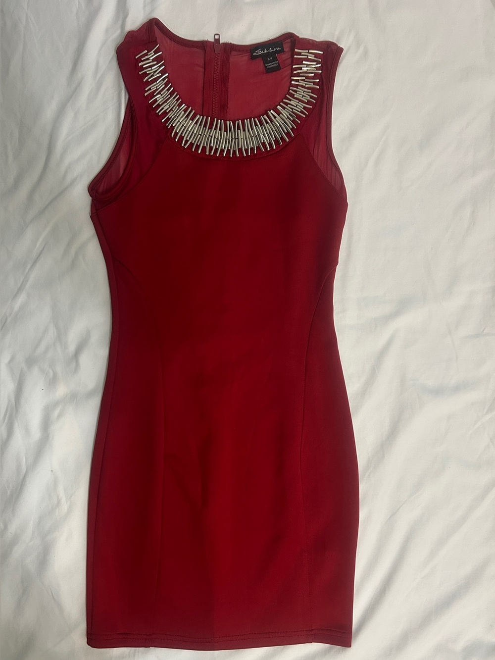 SEDUCTIONS Vintage Y2K Embellished Neck Fitted Dress